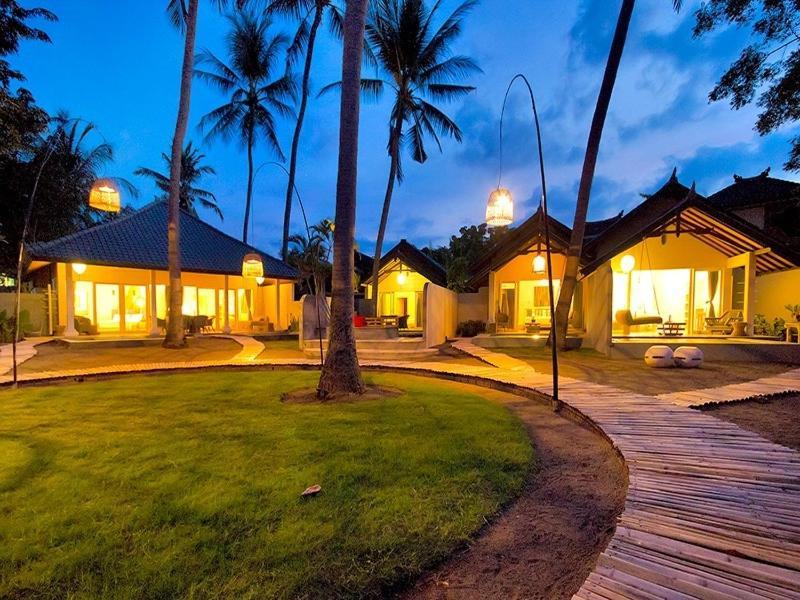 Lilin Lovina Beach Hotel Rum bild