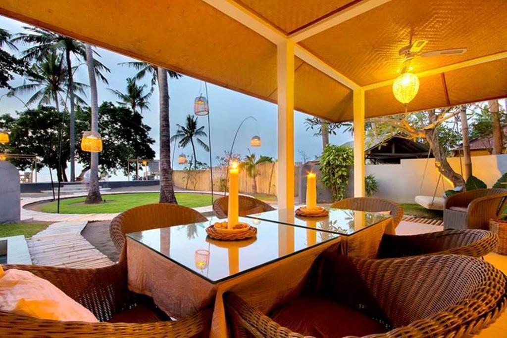 Lilin Lovina Beach Hotel Rum bild
